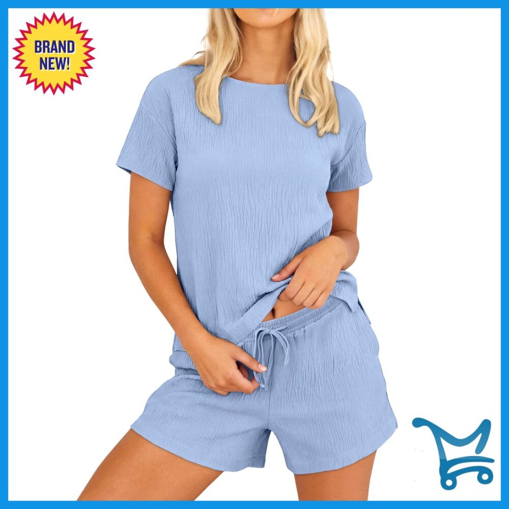 Lightweight Polyester Lounge Set Short Sleeve Ela… - image 1